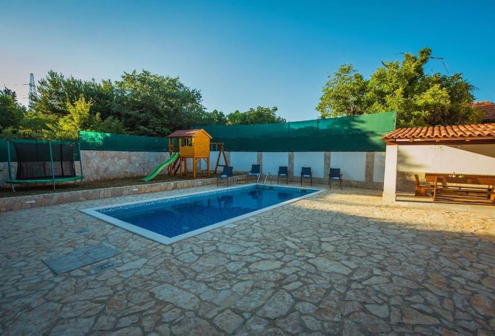 Villa Milla-Grubine Exterior photo